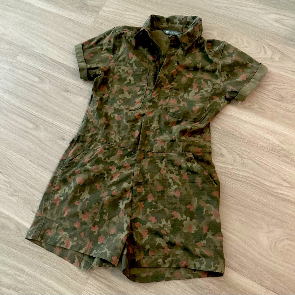 Classic camo romper